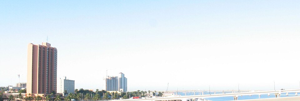 Fort Myers skyline along the Caloosahatchee River, photographed in 2007